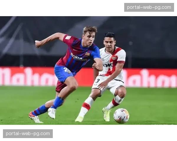 拜仁赛前加练定位球攻防，应对欧冠级别对抗